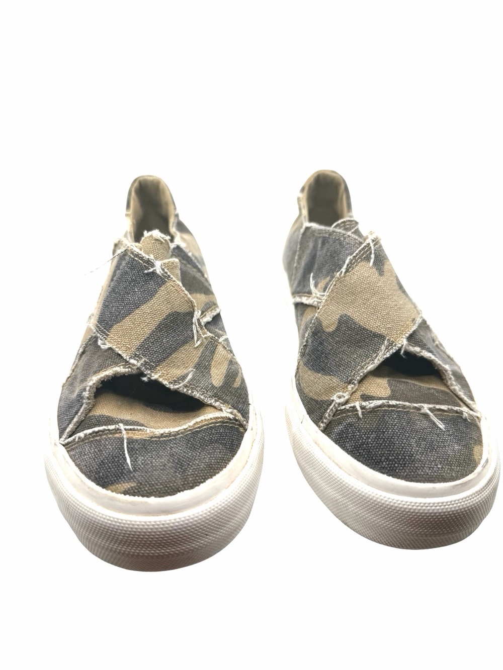 Gypsy Jazz | Womenβs Casual Slip-On Camo Sneakers - Tan/Olive | 8 - Picture 2 of 9